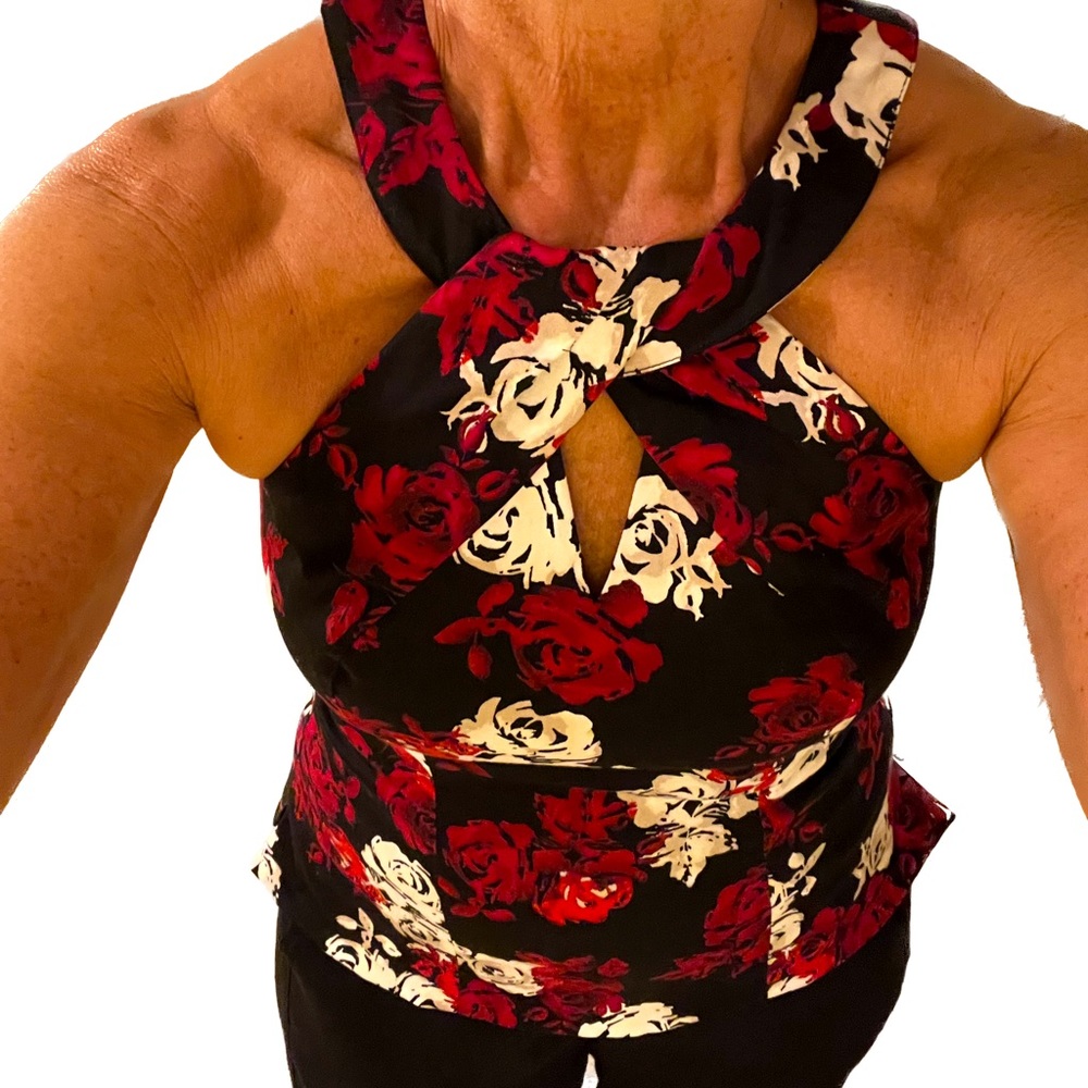 White House black market. Dressy fitted bustier style size2